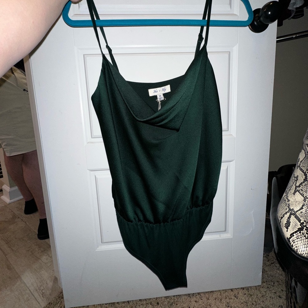 Emerald green scoop neck body suit